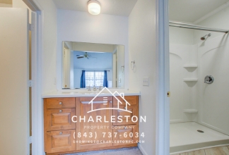 2494 Etiwan Ave - Available 8/11