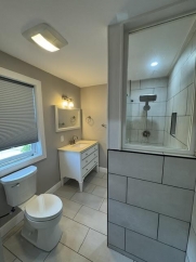 Free Application Fee — Refunded Upon Approval Through August 31! Downtown Winchester Living – Fully Renovated 3-Bedroom, 3 Bath Apartment! Water and Sewer Included.
