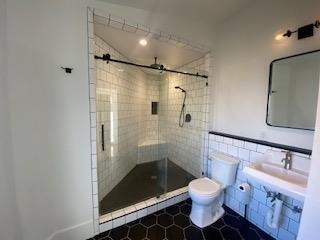 July Only: Submit your application this month and pay a reduced application fee of just $32. Charming Newly Renovated Apartment in the Heart of Downtown Winchester- Free WIFI - No Pet Fee