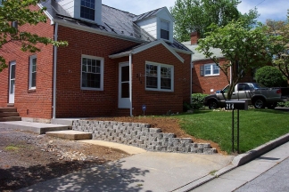 July Only: Submit your application this month and pay a reduced application fee of just $32. Charming 2-Bedroom Home in the heart of Front Royal with hard surface flooring, deck, and yard