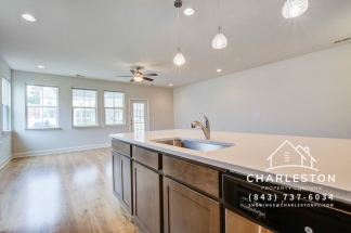 7824 Montview Rd - Available 8/18!