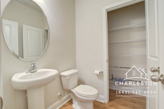 7824 Montview Rd - Available 8/18!