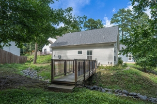 Modern 2‑Bedroom Retreat Near Westside Reservoir Park | 18-Month Lease