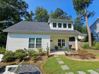 Modern 2‑Bedroom Retreat Near Westside Reservoir Park | 18-Month Lease