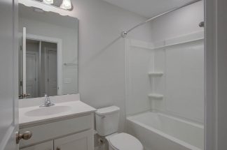 1237 Tice Ln - Available 8/18!