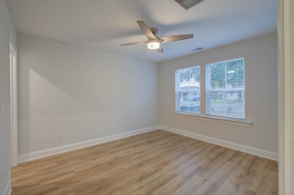 1237 Tice Ln - Available 8/18!