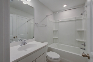 1237 Tice Ln - Available 8/18!