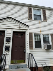 402 Cherrydale Avenue | 2-Bedroom Apartment for Rent with Shared Courtyard and Lawn Care Included | Available Now 402 Cherrydale Avenue | 2-Bedroom Apartment for Rent with Shared Courtyard and Lawn Care Included | Available Now