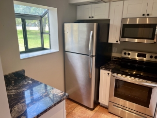 Move-In Ready 1-bed, 1-bath, Sarasota Condo off University Pkwy for rent!