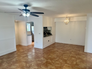 Move-In Ready 1-bed, 1-bath, Sarasota Condo off University Pkwy for rent!