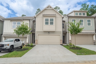 Never-Lived-In 3BR/3BA Home Featuring Modern Design & Premium Finishes