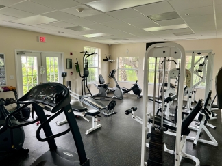 Plaza De Flores Gem: 2BR/2BA Sarasota Condo with Premium Amenities