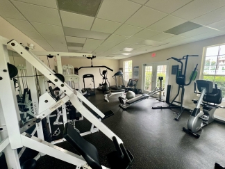 Plaza De Flores Gem: 2BR/2BA Sarasota Condo with Premium Amenities