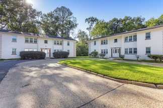 Stonewall Apartments