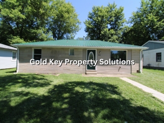 MUNCIE 3 BR 1 BA House with New Flooring and Paint (SECTION 8 APPROVED)