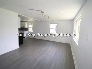 MUNCIE 3 BR 1 BA House with New Flooring and Paint (SECTION 8 APPROVED)