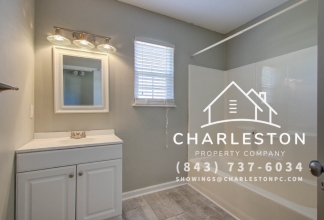 156 Pecan Grove Ave - Available now! ** Rent Special of $500 One Month\\\