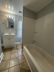Free Application Fee — Refunded Upon Approval Through August 31! Charming 3-Bedroom Townhome in the Heart of Front Royal! Hardwood Floors and Pet-Friendly! Free Application Fee — Refunded Upon Approval Through August 31! Charming 3-Bedroom Townhome in the Heart of Front Royal! Hardwood Floors and Pet-Friendly!
