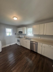 Free Application Fee — Refunded Upon Approval Through August 31! Charming 3-Bedroom Townhome in the Heart of Front Royal! Hardwood Floors and Pet-Friendly! Free Application Fee — Refunded Upon Approval Through August 31! Charming 3-Bedroom Townhome in the Heart of Front Royal! Hardwood Floors and Pet-Friendly!