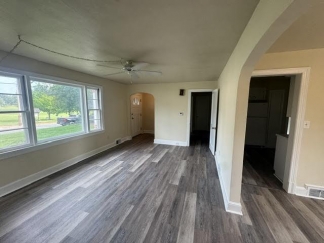 Free Application Fee — Refunded Upon Approval Through August 31! Receive a $500 credit when you sign a lease and move in by September 1, 2026. Charming 2-Bedroom Home in Stephens City, Pet Friendly