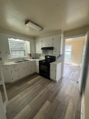 Free Application Fee — Refunded Upon Approval Through August 31! Receive a $500 credit when you sign a lease and move in by September 1, 2026. Charming 2-Bedroom Home in Stephens City, Pet Friendly