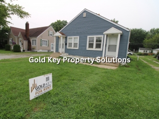 Remodeled 1 BR 1 BA Duplex with Basement (SECTION 8 APPROVED)