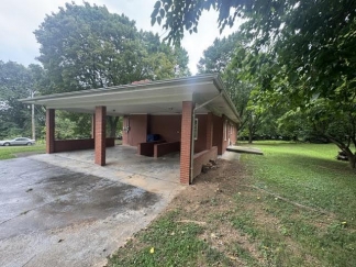 Free Application Fee — Refunded Upon Approval Through August 31! Charming 3-Bedroom Home with Large Yard, Carport & Unfinished Basement on Salem Avenue in Front Royal VA Free Application Fee — Refunded Upon Approval Through August 31! Charming 3-Bedroom Home with Large Yard, Carport & Unfinished Basement on Salem Avenue in Front Royal VA