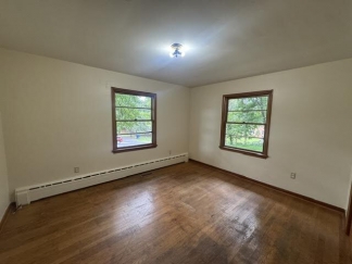 Free Application Fee — Refunded Upon Approval Through August 31! Charming 3-Bedroom Home with Large Yard, Carport & Unfinished Basement on Salem Avenue in Front Royal VA Free Application Fee — Refunded Upon Approval Through August 31! Charming 3-Bedroom Home with Large Yard, Carport & Unfinished Basement on Salem Avenue in Front Royal VA