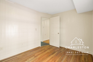 38 Ashe Street B - Available 9/18!