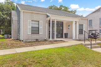 The Emory - 3205 E Olive Road