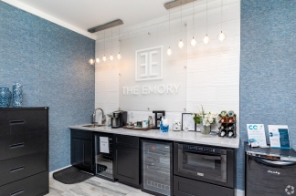 The Emory - 3205 E Olive Road