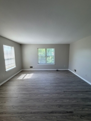 Golderg - 31 Revelle Street