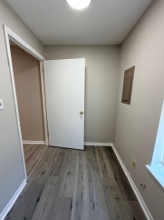 Golderg - 31 Revelle Street