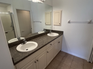 Your Florida Oasis Awaits – 3 Bed, 2 Bath Luxury Condo in Venice!