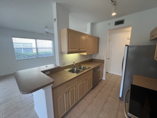 Your Florida Oasis Awaits – 3 Bed, 2 Bath Luxury Condo in Venice!