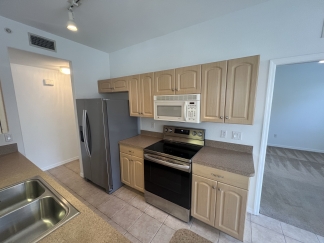 Your Florida Oasis Awaits – 3 Bed, 2 Bath Luxury Condo in Venice!