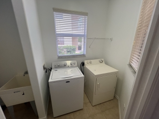 Your Florida Oasis Awaits – 3 Bed, 2 Bath Luxury Condo in Venice!