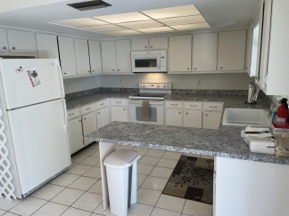 Charming, Move-In Ready 2BR/2BA Single-Family Home with Huge Fenced Yard in Venice!