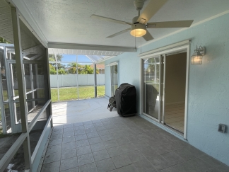 Charming, Move-In Ready 2BR/2BA Single-Family Home with Huge Fenced Yard in Venice!