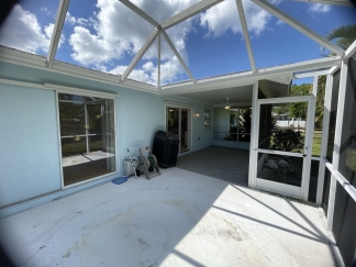 Charming, Move-In Ready 2BR/2BA Single-Family Home with Huge Fenced Yard in Venice!