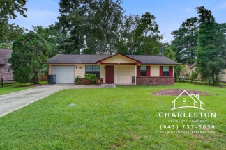 106 Carriage Ct - Available Now!