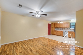 106 Carriage Ct - Available Now!