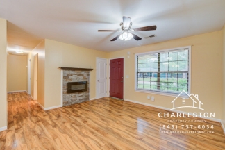 106 Carriage Ct - Available Now!