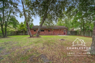 106 Carriage Ct - Available Now!