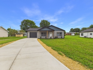 Amazing 3 BR 2 BA ALL NEW BUILD in Frankton (NO SECTION 8)