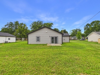 Amazing 3 BR 2 BA ALL NEW BUILD in Frankton (NO SECTION 8)