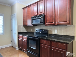 34 North Oaks Circle