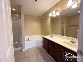 34 North Oaks Circle
