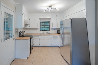 Charming 3BR Brick Ranch in Smyrna | Hardwood Floors, Fenced Backyard & Convenient Location