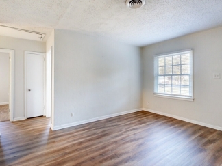 The Grande at Brookley - 1601 Neshota Dr